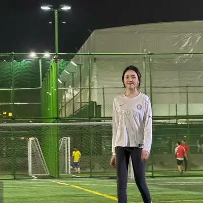秦一